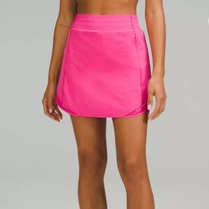 Lululemon hotty hot high-rise skirt